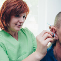 französische Ohrakupunktur